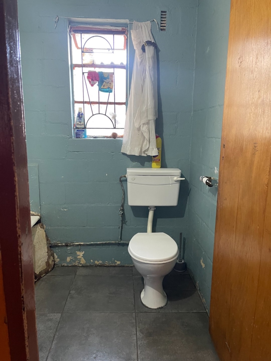 3 Bedroom Property for Sale in Protea Park Western Cape